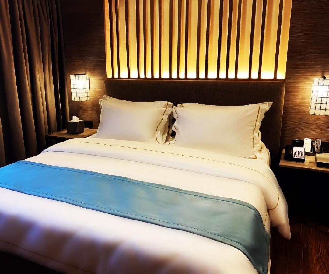 The Aurora Subic Hotel Managed By Hii Olongapo Exterior foto