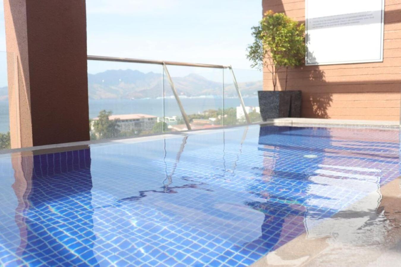 The Aurora Subic Hotel Managed By Hii Olongapo Exterior foto